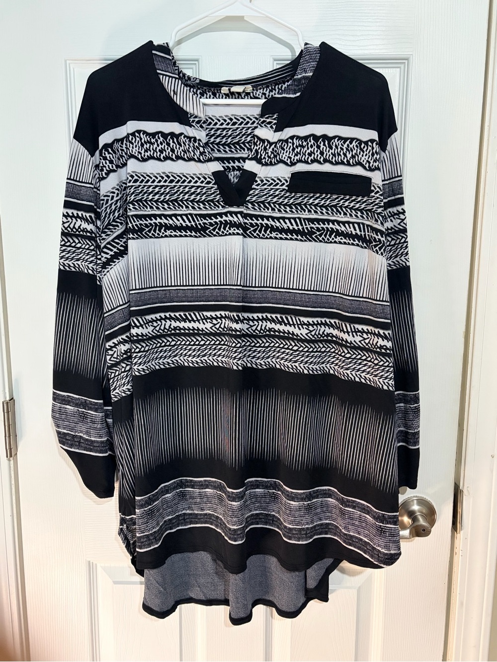 Cato Black and White Long-Sleeve Patterned Blouse